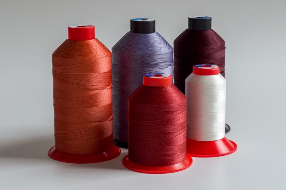 Polyester FDY Twisted Yarn : Top 4 Features & Versatility Applications